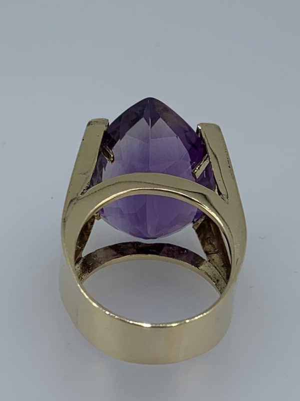 Bague Amethyste et diamants en or jaune