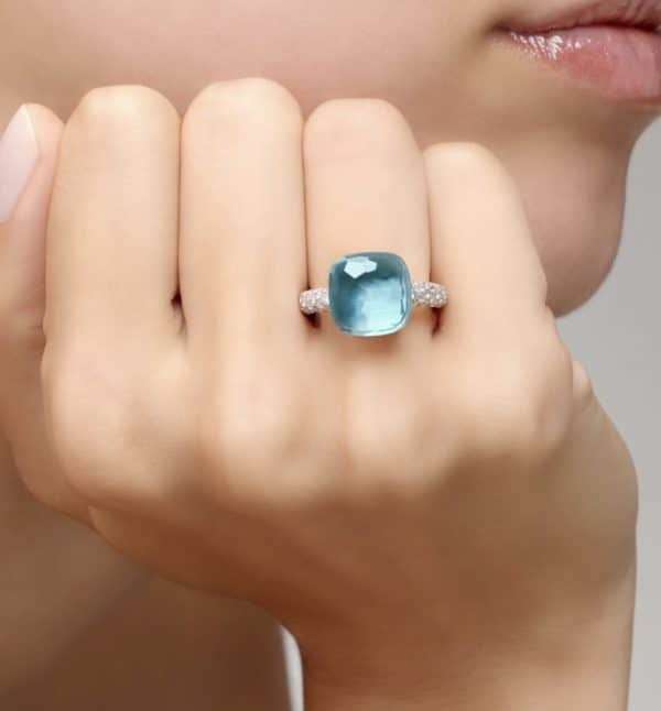 Bague Pomellato Nudo topaze bleu ciel maxi