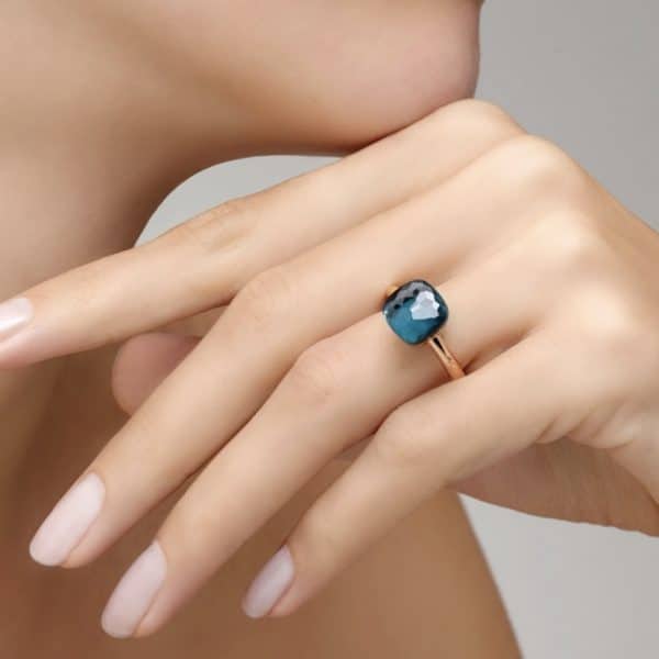 Bague Pomellato Nudo Topaze Blue London classic